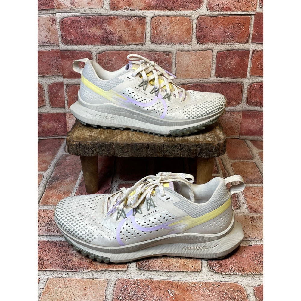 Nike Pegasus Trail 4 Sail Soft Pink Citron Running Shoes FZ5060-095 Womens 7